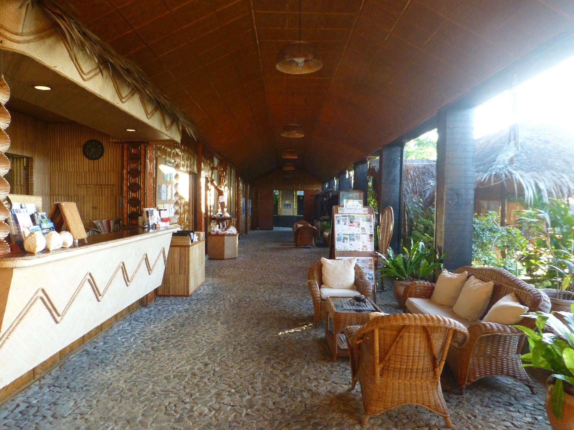 帕劳植物园度假村 科罗尔村 外观 照片